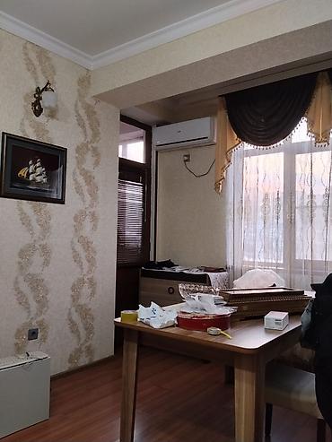 ev ilanı: Bayıl, 3 otaqlı, Yeni tikili, m. Sahil, 86 kv. m — 10