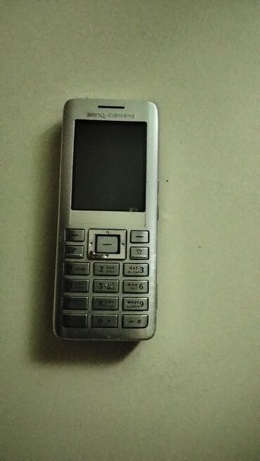 işlənmiş akkumulyator: BenQ-Siemens mobil telefonu. Cox ideal veziyetdedir. antik telfondur