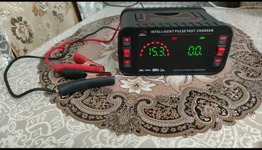 Motonəqliyyat: Sarj aparatı satılır, 12V/ 24V Mah. Maşın, Moto, Skuter Və/S.Tam yeni