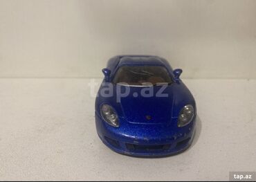 porsche panamera qiymeti azerbaycanda: Porsche Carerra GT