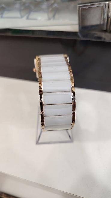 meta eynək: RADO saatları – ağ keramik korpus və qolbaqla zərif dizayn Rolex — 8