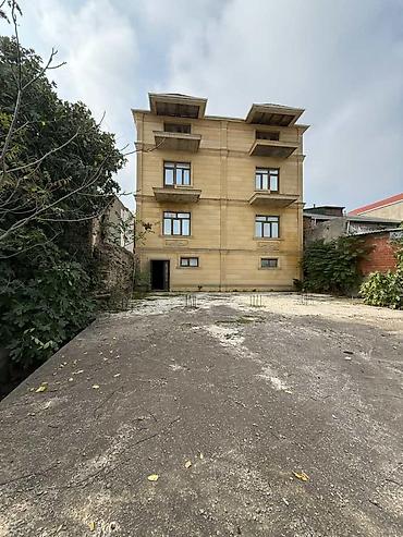 qoc satisi: Bakıxanov qəs. 7 otaqlı, 610 kv. m, Kredit var, Təmirsiz — 8