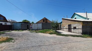 продажа 470 в бишкеке в Кыргызстан | АВТОЗАПЧАСТИ: 100 м², 5 комнат, Утепленный