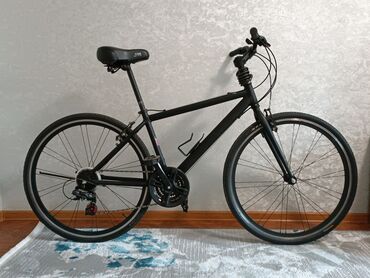 дорожный велосипед 28 дюймов: Продаю дорожный велосипед. Привезен из Европы. Рама 19" алюминиевая