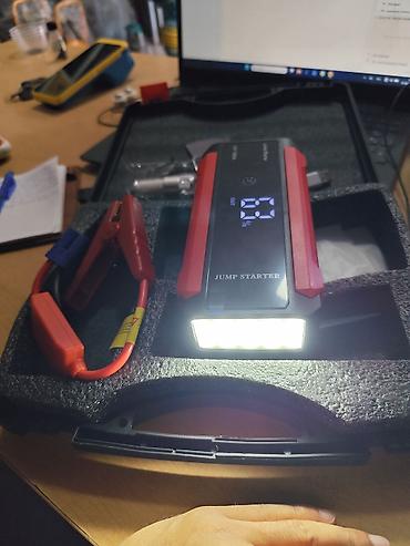 Аксессуары и тюнинг: Пуско-зарядное устройство Jump Starter 12V Компактный — 6