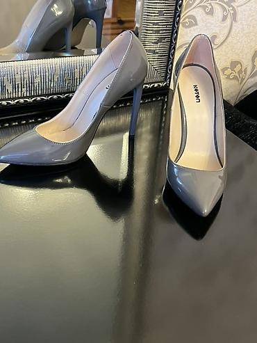 steletto: Tuflilər, Ölçü: 38, rəng - Boz, Yeni — 2