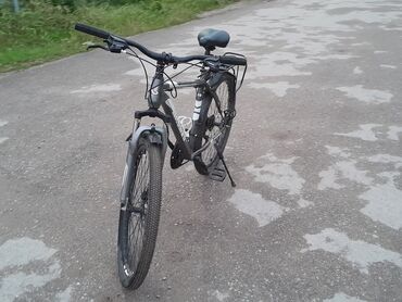 колесо для велосипеда: Састаяние хорошее обмен на саб буфер или на магнитофон