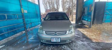 мицубиси спец стар: Honda Stream: 2001 г., 2 л, Автомат, Бензин, Минивэн