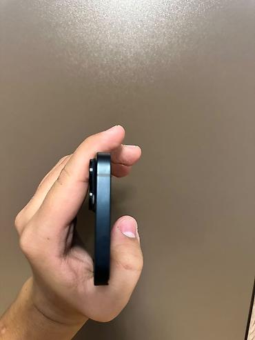 13 pro ekran: IPhone 13, Qara, Face ID — 9