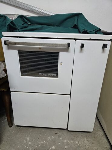 gigatron sporeti beko: Na prodaju sporet na drva marke Preporod - 100€