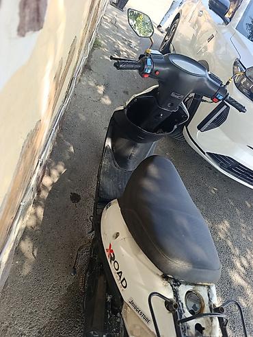 nol 6 qiymeti: Satılır: X-ROAD skuter - Kuzov: ağ/qara rəng sxemi, kompakt şəhər — 2