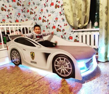 Односпальные кровати: 🚗 Кроватка-машинка: отличный выбор для маленького гонщика Дорогие — 9