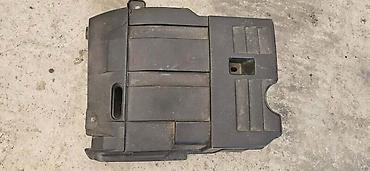 dm tapi: POKLOPAC MOTORA ZA FIAT STILO ZA 2003. GOD — 1
