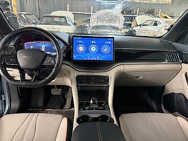 купить машину byd: BYD Song Plus: 2023 г., 1.5 л, Вариатор, Гибрид, Кроссовер — 4