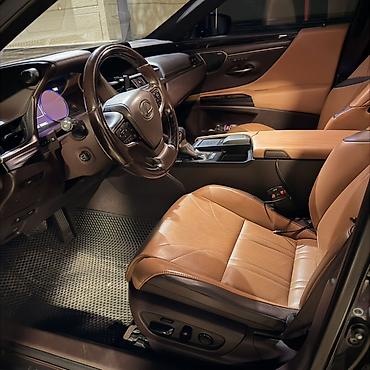 сама дешева машина: Lexus ES: 2021 г., 2.5 л, Вариатор, Гибрид, Седан — 7