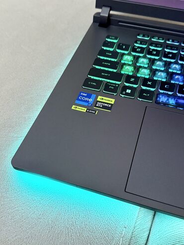 ASUS: Təp təzə. Nöqtə cızıqsız. Cəmi 7 gün işlənib. Son model 2025 — 7