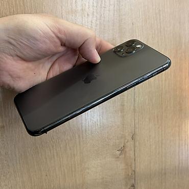 Apple iPhone: IPhone 11 Pro Max, Б/у, 256 ГБ, Space Gray, Чехол, 93 % — 9