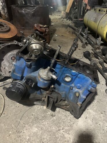 Sbor motorlar və silindr başlıqları: 2103 mator bloku gorunduyu kimidi sekilde olanlar uste qalacaq