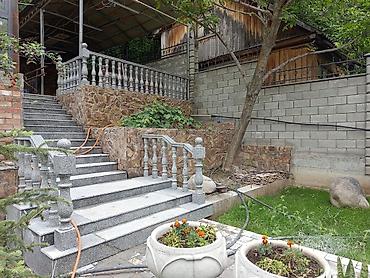 Обшивка лестниц: Гранитные ступени для крыльца, прочные и долговечные. Идеально — 5