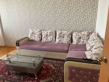 Uzunmüddətli kirayə mənzillər: Xətai Rayonu Sadıqcan Həzi Aslanov 2 otaq. Mərtəbə - 18/11 Otaq sayı — 3