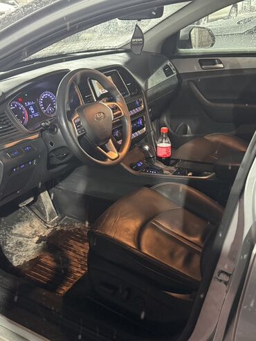 Hyundai: Hyundai Sonata: 2019 г., 2 л, Автомат, Газ, Седан — 9