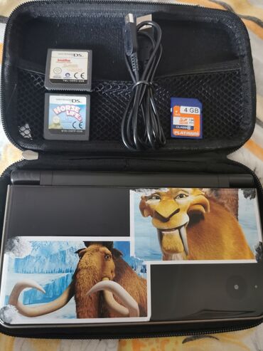 Nintendo DS & DSi: Prenosiva konzola Nintendo DS XL, idealna za igranje u pokretu — 10
