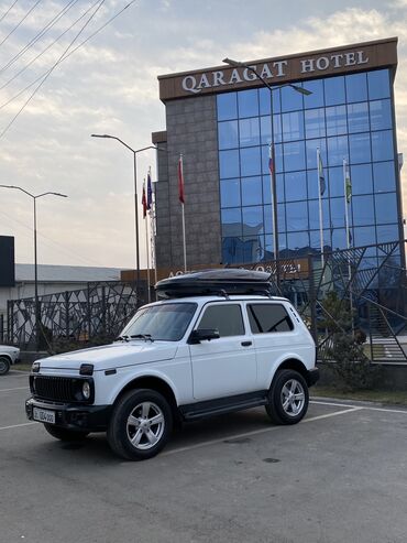 ВАЗ (ЛАДА): ВАЗ (ЛАДА) 4x4 Нива: 2016 г., 1.7 л, Механика, Бензин, Внедорожник at lalafo.kg — 29 ВАЗ (ЛАДА): ВАЗ (ЛАДА) 4x4 Нива: 2016 г., 1.7 л, Механика, Бензин, Внедорожник — 29