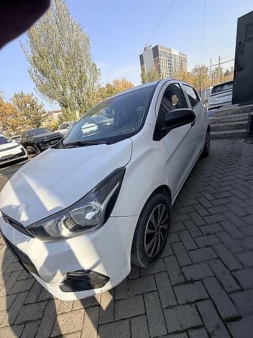 byd champion: Chevrolet Spark: 2018 г., 1 л, Автомат, Бензин, Универсал — 1
