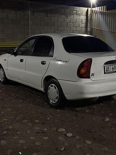 Daewoo: Daewoo Lanos: 2000 г., 1.3 л, Механика, Бензин, Седан — 8