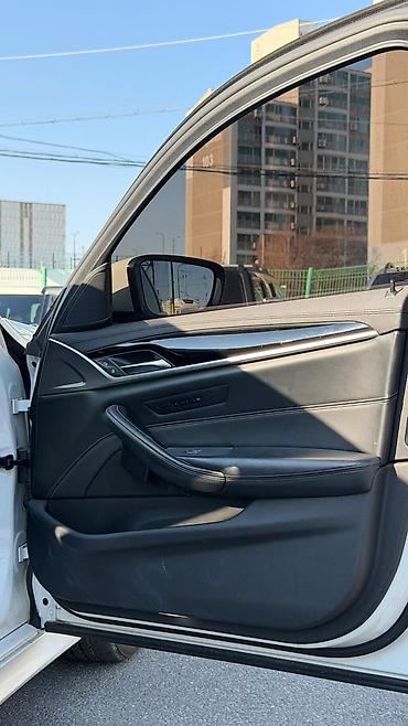 BMW: BMW 530: 2019 г., Бензин, Седан — 24