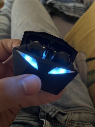 Qulaqcıqlar: Simsiz (Bluetooth) Qulaqcıqlar, rəng - Qara