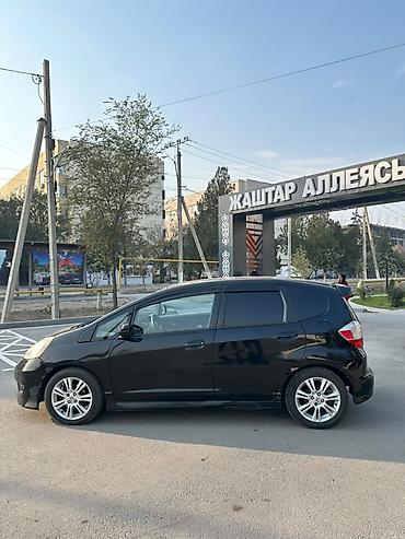 самое бортовой: Honda Fit: 2009 г., 1.5 л, Автомат, Бензин, Хэтчбэк — 3