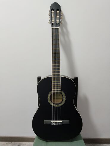 гитарный тюнер: Гитара Sheffield, производство Германия, качество ручной работы. +
