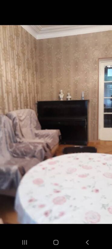 Uzunmüddətli kirayə mənzillər: Səbail rayonu,Azneft dairəsi yaxınlığında,6 nömrəli məktəbin — 3