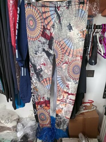 Qadın şalvarları: Gundəlik geyimlər mağazası geniş asartmentli qadin,kişi uşaq — 11
