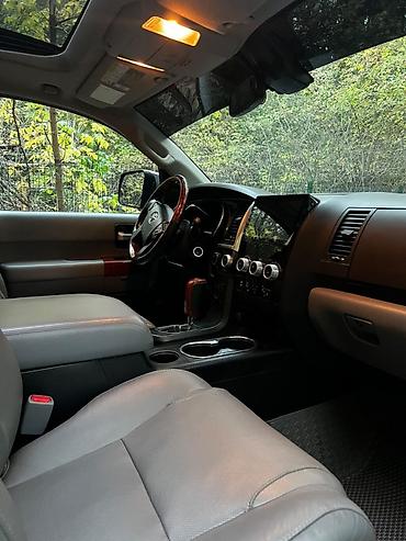 highlander platinum: Toyota Sequoia: 2018 г., Газ, Внедорожник — 6