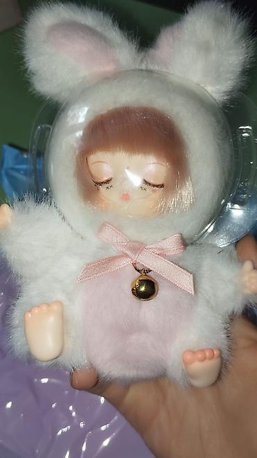 oyuncaq qutusu: Annie Baby – “Love Descends Blind” seriyasından kolleksiya — 2