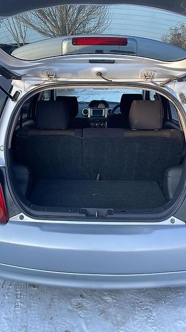 Toyota: Toyota ist: 2002 г., 1.5 л, Автомат, Бензин, Хэтчбэк — 11