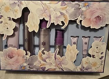 косметички: SEALUXE Bifid Yeast Skin Care Gift Set — подарочный набор для ухода за — 5