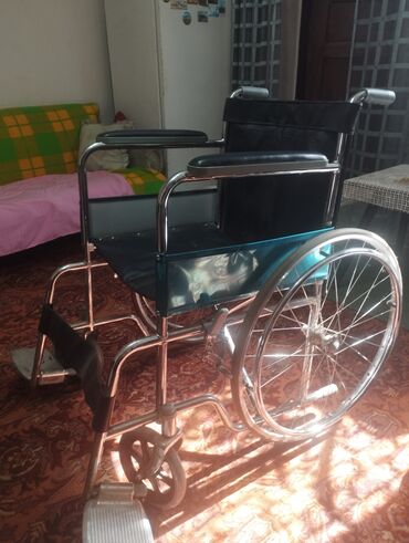Инвалидная коляска б/у в хорошем состоянии