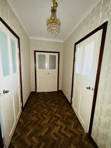 Продажа домов: Дом, 150 м², 11 комнат, Собственник, Старый ремонт at lalafo.kg — 25 Продажа домов: Дом, 150 м², 11 комнат, Собственник, Старый ремонт — 25