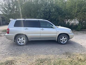 таета раум: Toyota Kluger: 2001 г., 3 л, Автомат, Газ, Кроссовер — 4