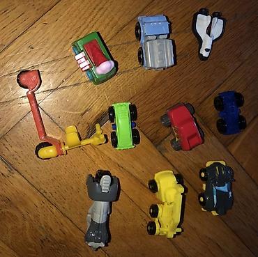 oyuncaq ayi type 0: Uşaq oyuncaqları dəsti – kiçik plastik 1manattan kinder nəqliyyat — 1