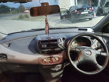 devo tiko: Nissan Tino: 2000 г., 1.8 л, Автомат, Бензин, Хэтчбэк — 9