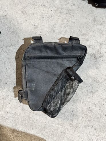 Велоаксессуары: Продаю разные сумки на велосипед. 1. Оргинальная сумка на раму с — 14