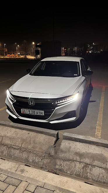 лобовой одиссей: Honda Accord: 2022 г., 1.5 л, Автомат, Бензин, Седан — 1