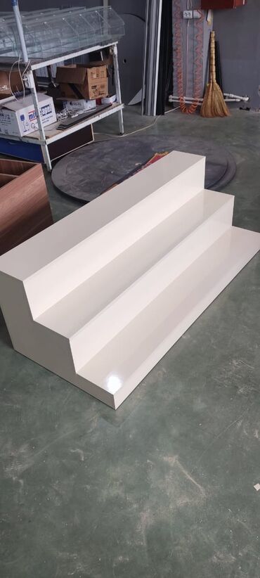 Masalar: Klassik masa, Yeni, Açılmayan — 28