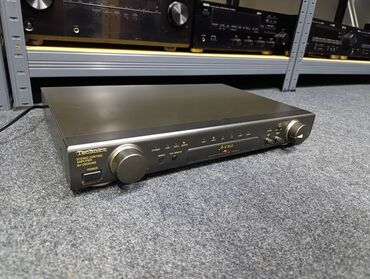 Pojačala i prijemnici: Technics SU-C800M2 je stereo kontrolni pojačavač. PRETPOJACALO — 2
