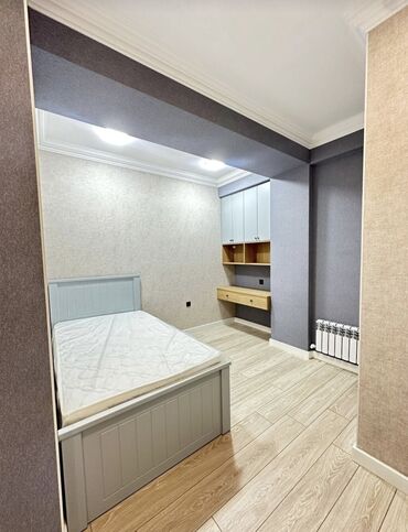 Долгосрочная аренда квартир: 4 комнаты, Риэлтор, Без подселения, С мебелью полностью — 7