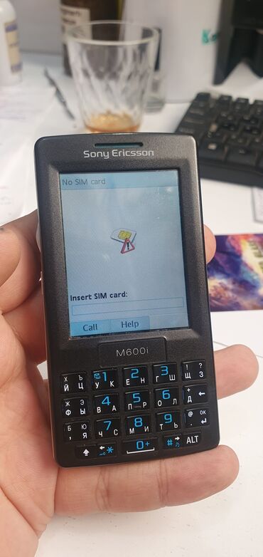 telefon mikrofonları: Sony Ericsson M600i!Problemi yoxdu!